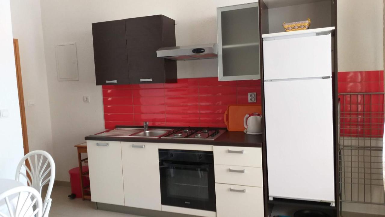 Apartmani Niko ドラスニセ エクステリア 写真