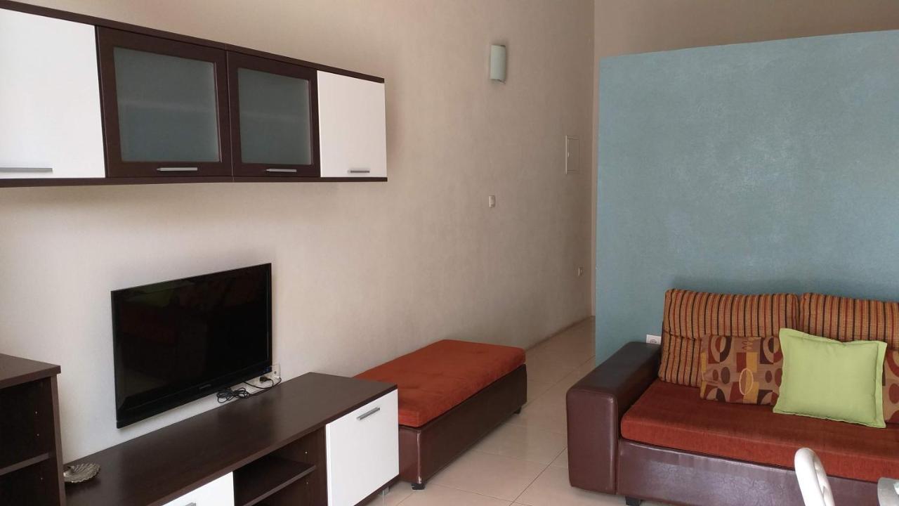 Apartmani Niko ドラスニセ エクステリア 写真